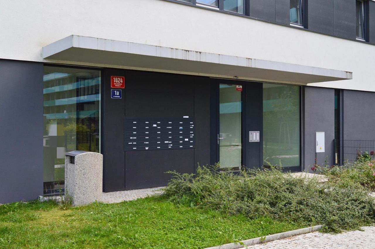 Apartment With Free Parking In Prague Ngoại thất bức ảnh